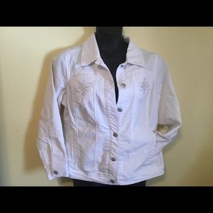 Roz & Ali white denim jacket with decorative trim